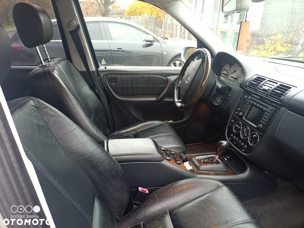 Mercedes-Benz ML 55 AMG - 3