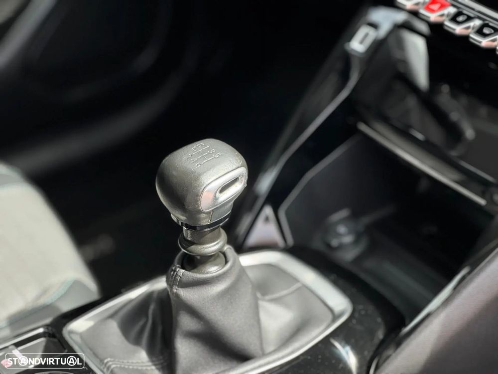 Peugeot 208 1.5 BlueHDi Allure Pack - 23