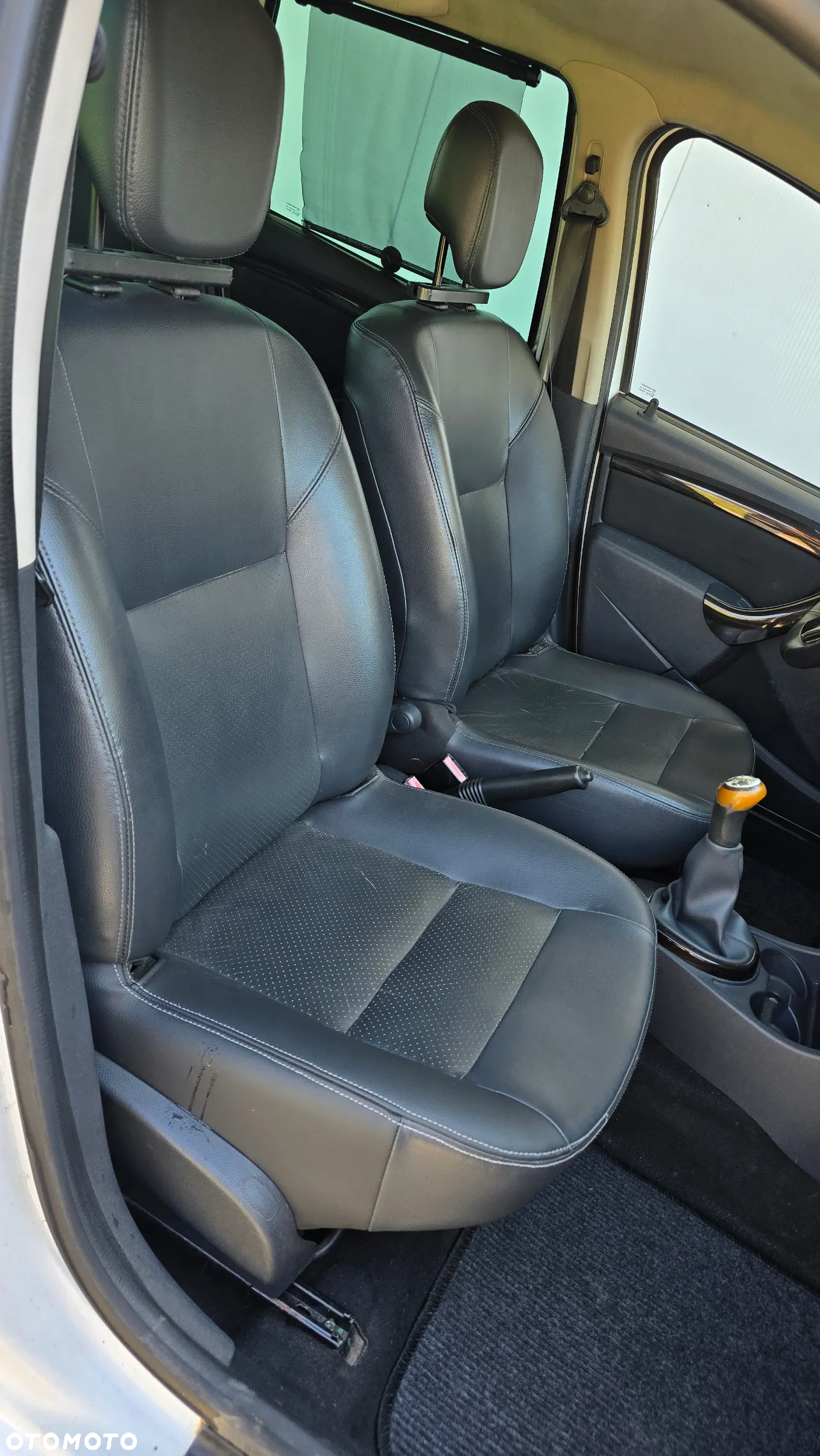 Dacia Duster 1.5 dCi Ambiance - 19