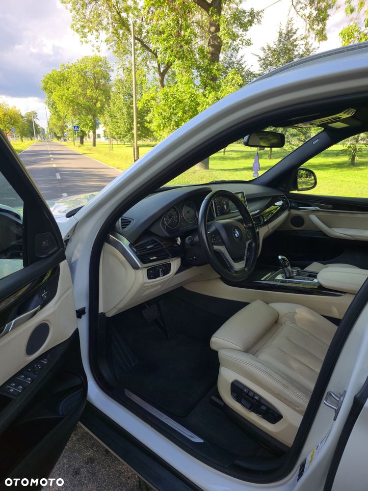 BMW X5 xDrive35i - 10