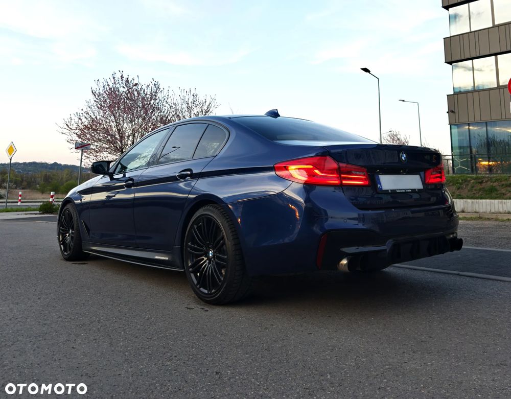 BMW Seria 5 530i xDrive M Sport sport - 3