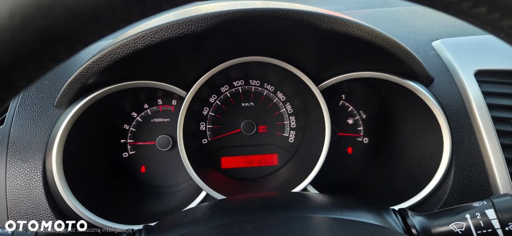 Kia Venga 1.6 CRDi 128 Titanium Collection - 26