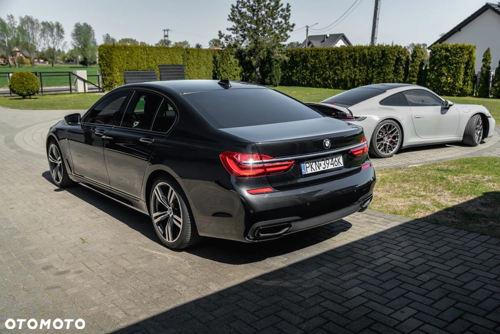 BMW Seria 7 730d xDrive - 9