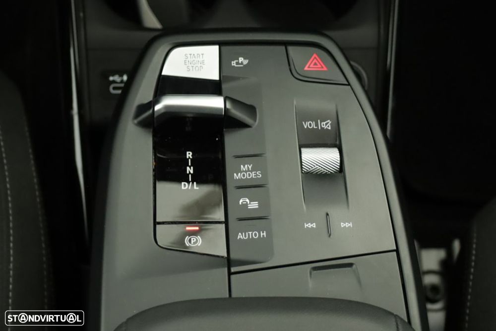 BMW 218 Active Tourer i Auto - 12