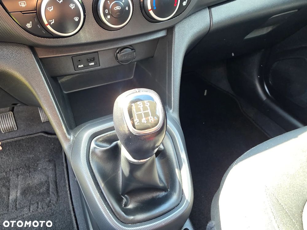 Hyundai i10 1.0 Premium - 22