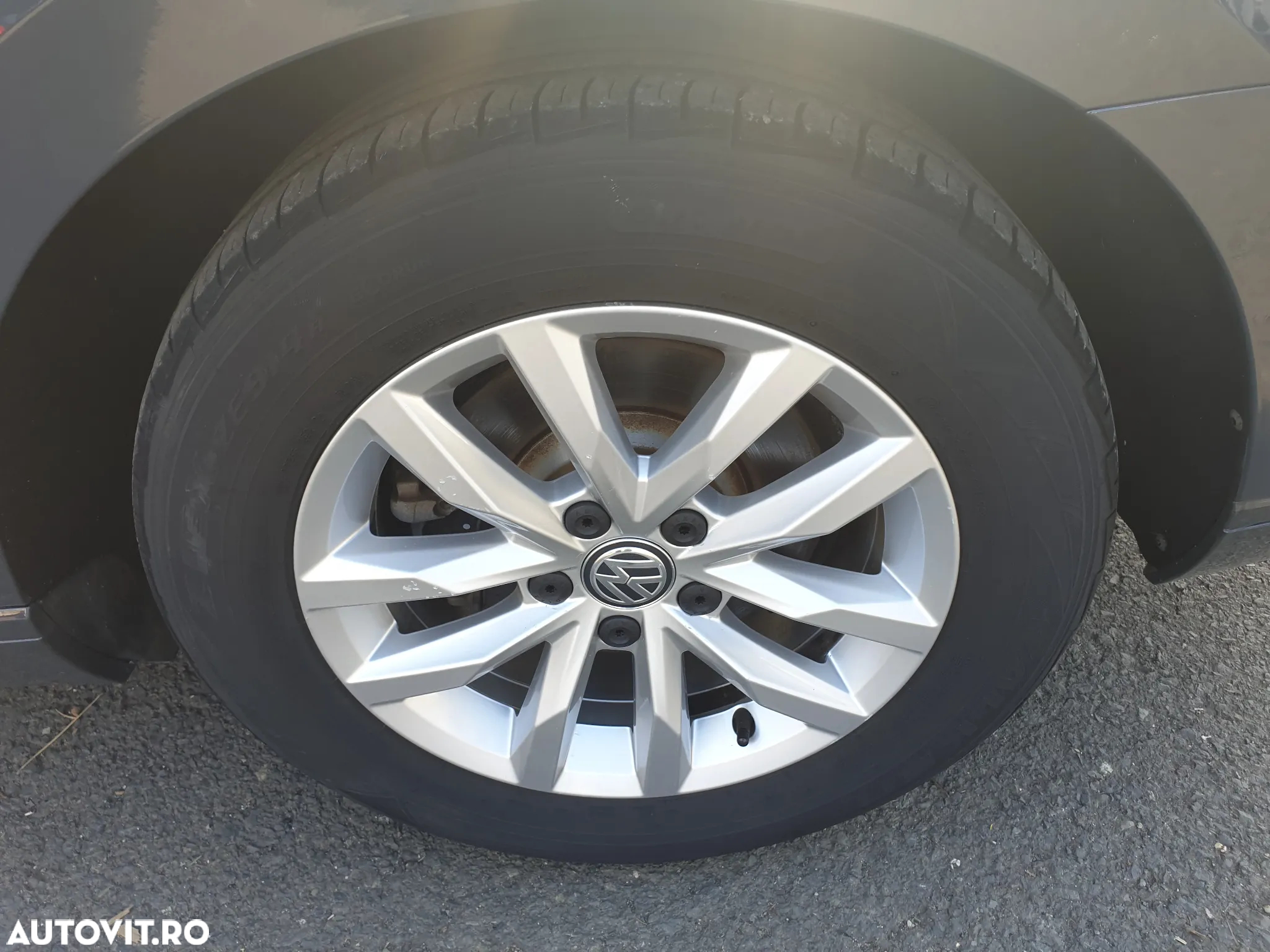 Volkswagen Passat 2.0 TDI DSG Comfortline - 14