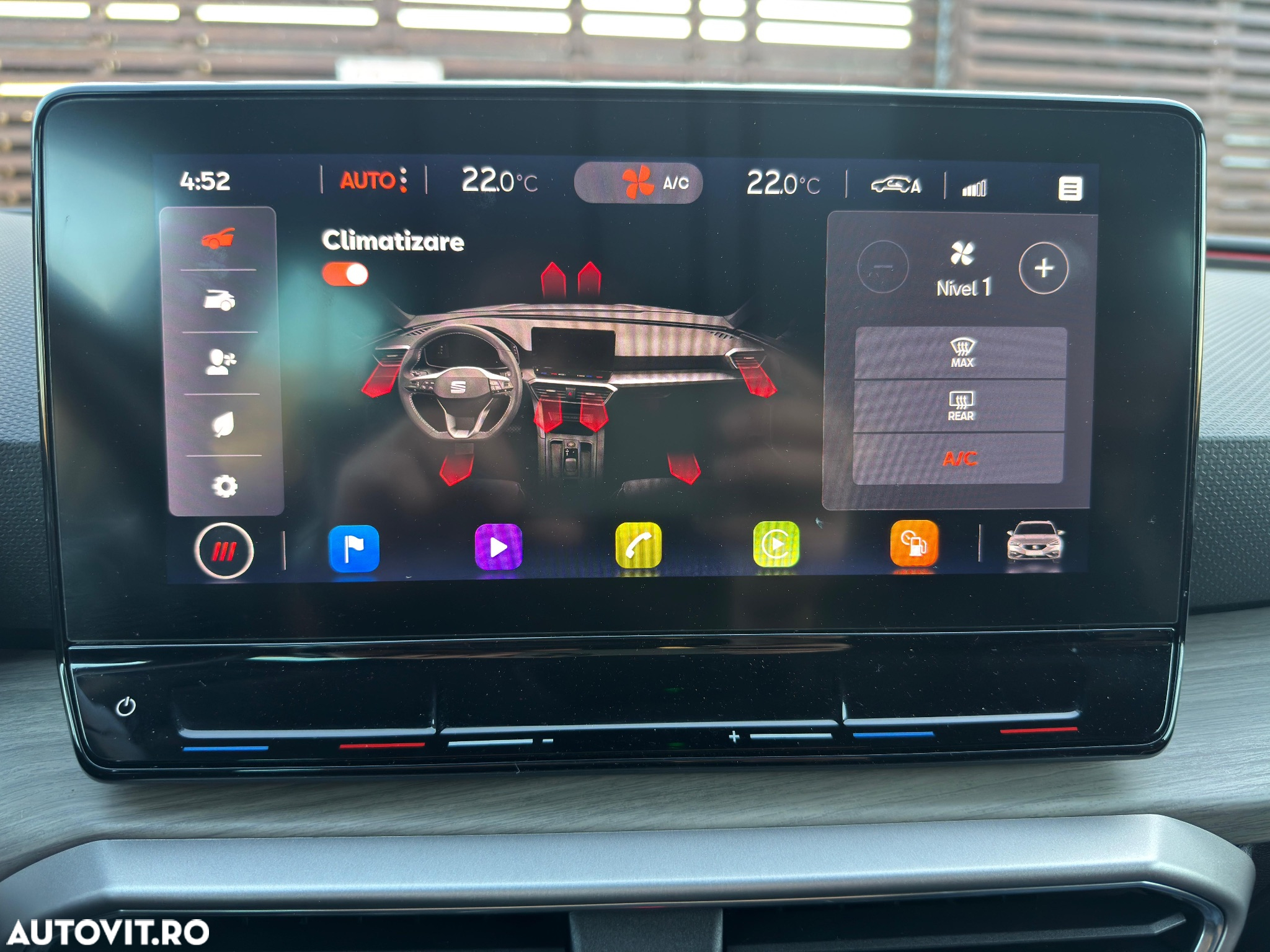 Seat Leon Sportstourer 1.4 e-Hybrid DSG Xcellence Plus - 35