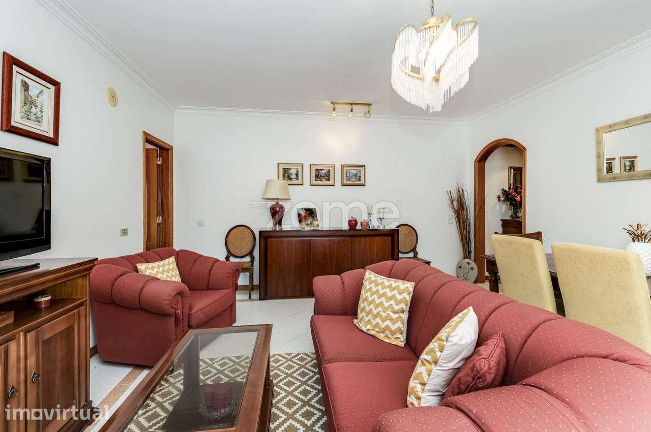 Apartamento T2 em Outeiro de Polima - Grande imagem: 4/23