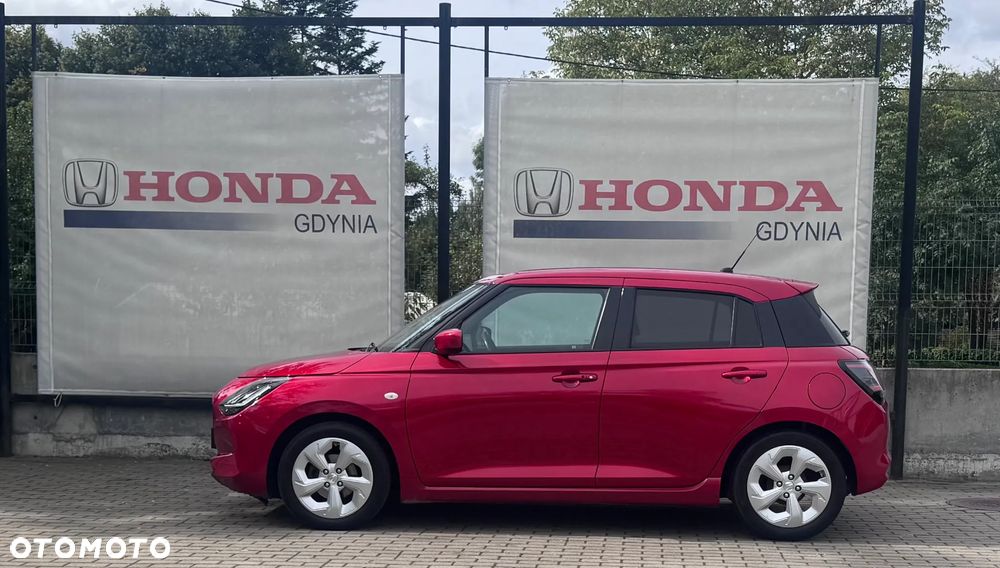 Suzuki Swift 1.2 Dualjet SHVS Premium Plus CVT - 2