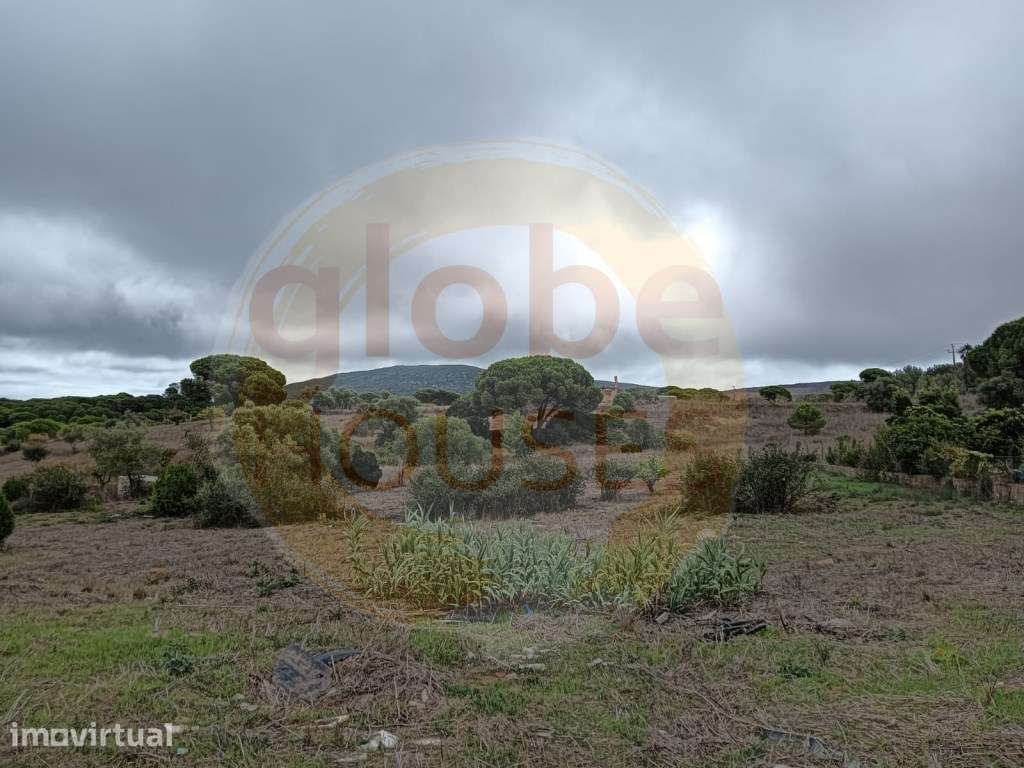 Terreno com capacidade de construção de moradia - Grande imagem: 3/8