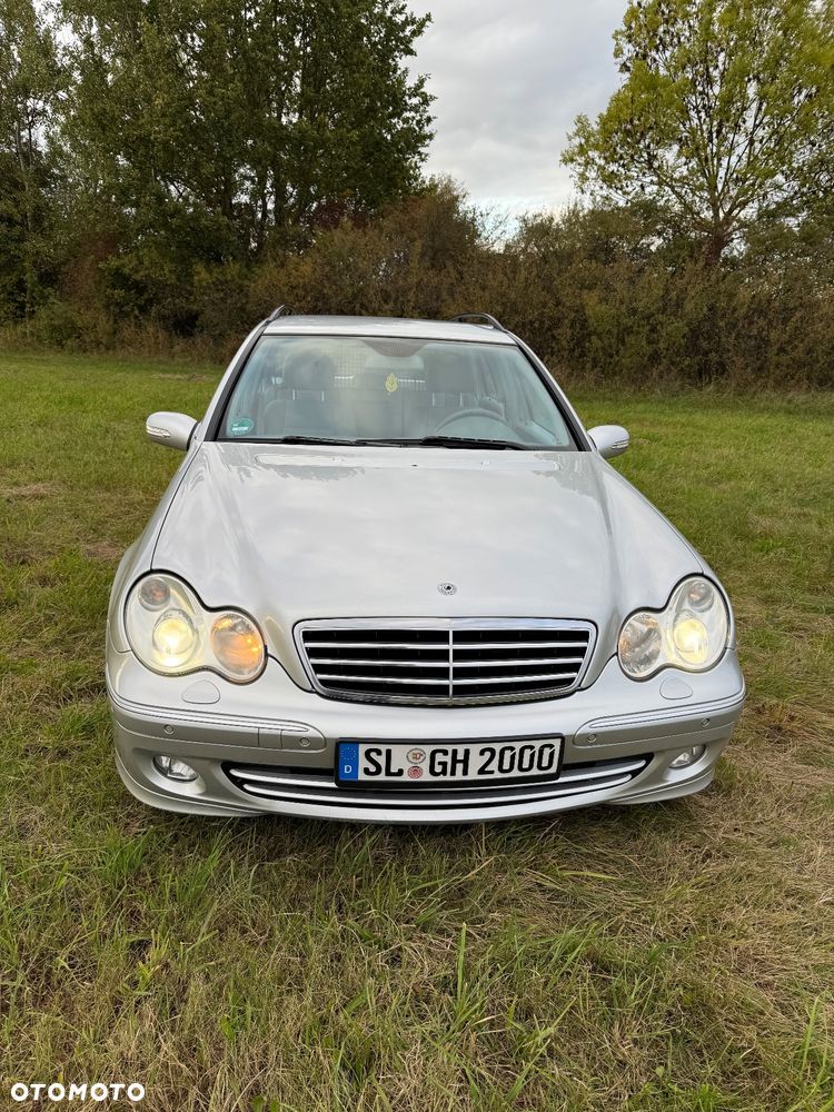 Mercedes-Benz Klasa C 200 T Kompressor Automatik Avantgarde - 13