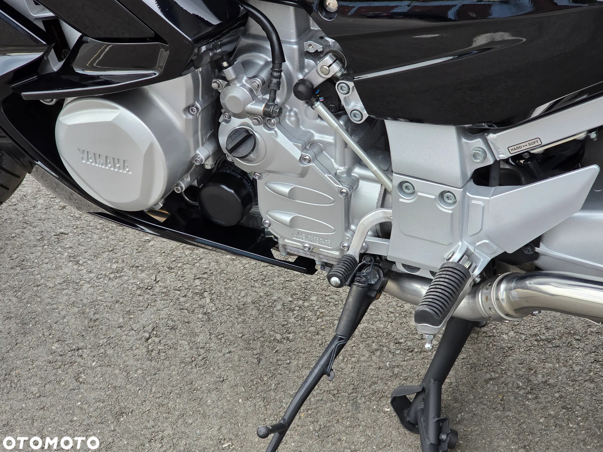 Yamaha FJR - 14