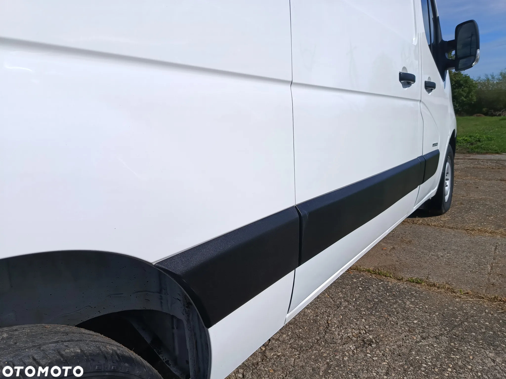 Renault Master L2H2 2.3 dCi 145 kM, 2011 rok  3.5T ORGINALNY PRZEBIEG, NAVI, KLIMA, OGRZEWANIE POSTOJOWE, HAK - 20