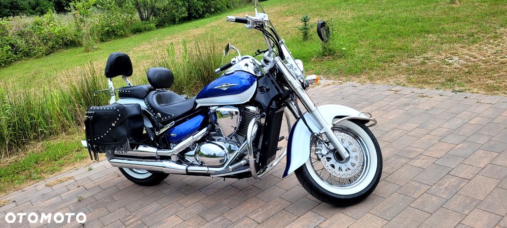 Suzuki Boulevard - 2