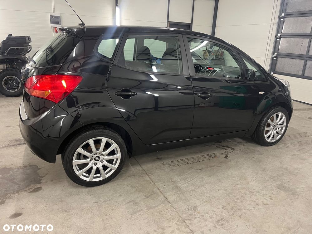 Kia Venga 1.6 CRDi XL - 8