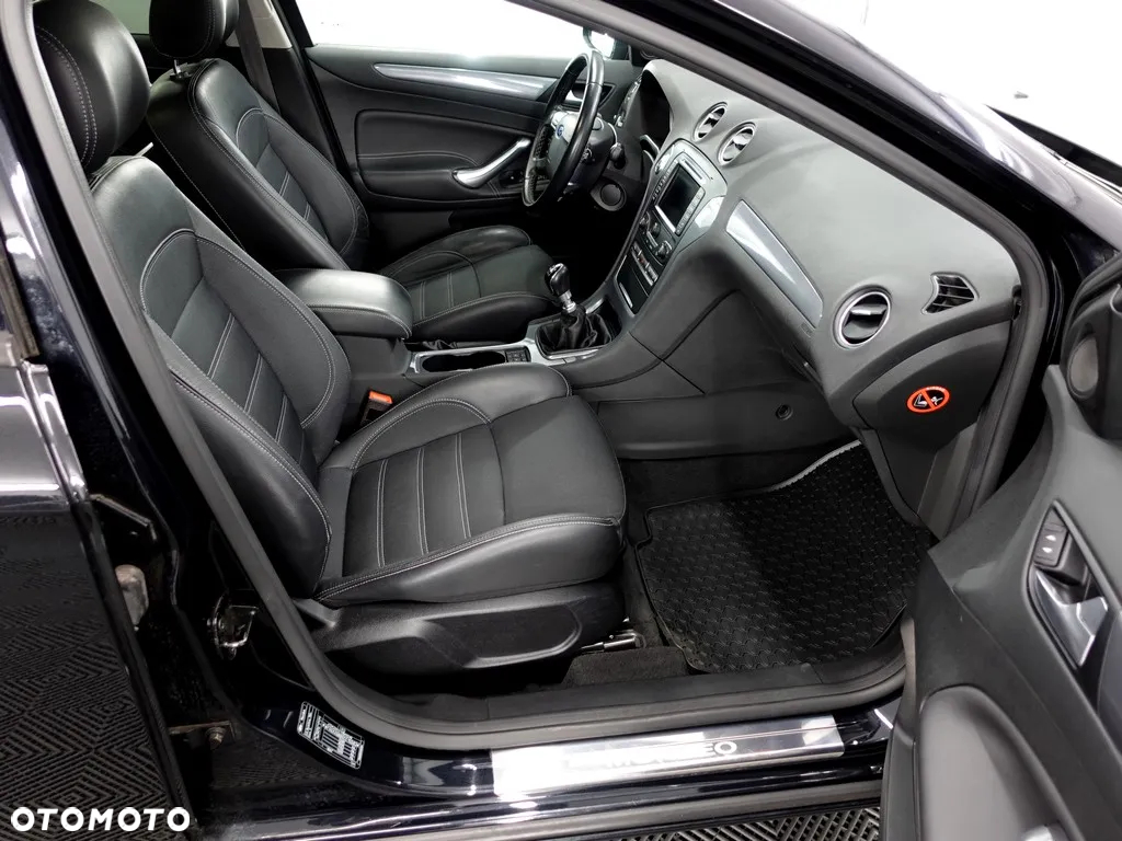 Ford Mondeo - 7