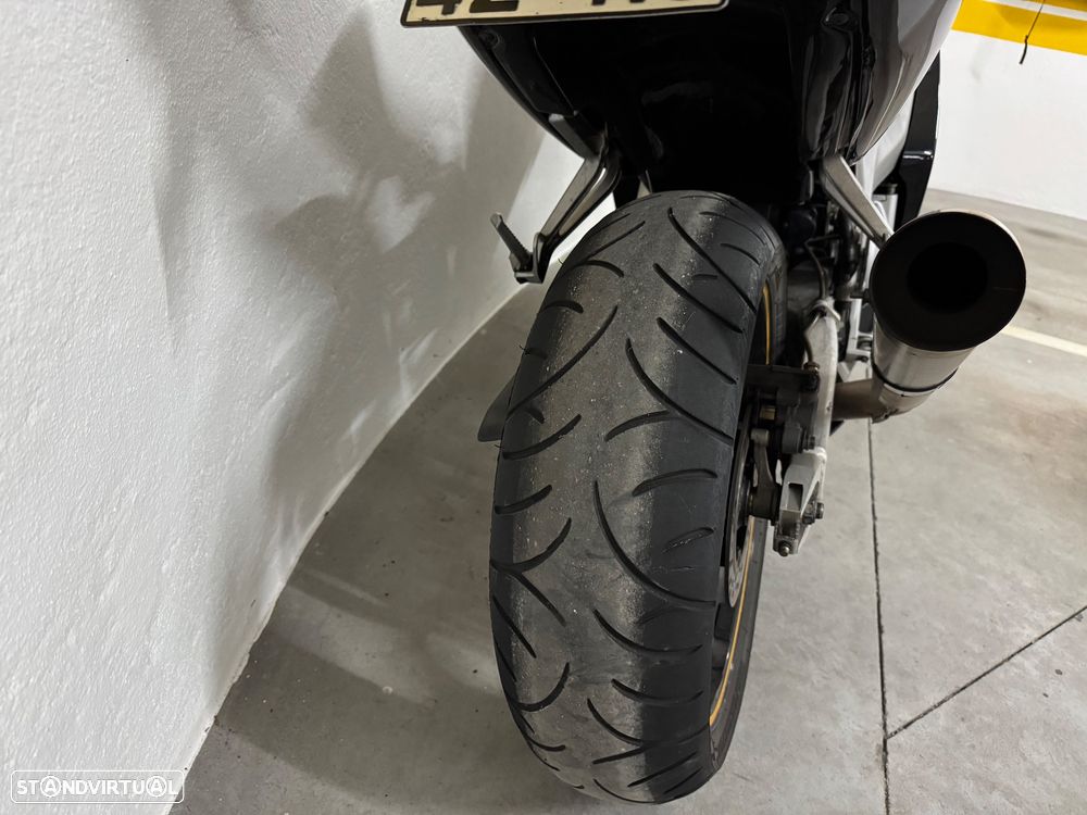 Honda CBR 600F - 7