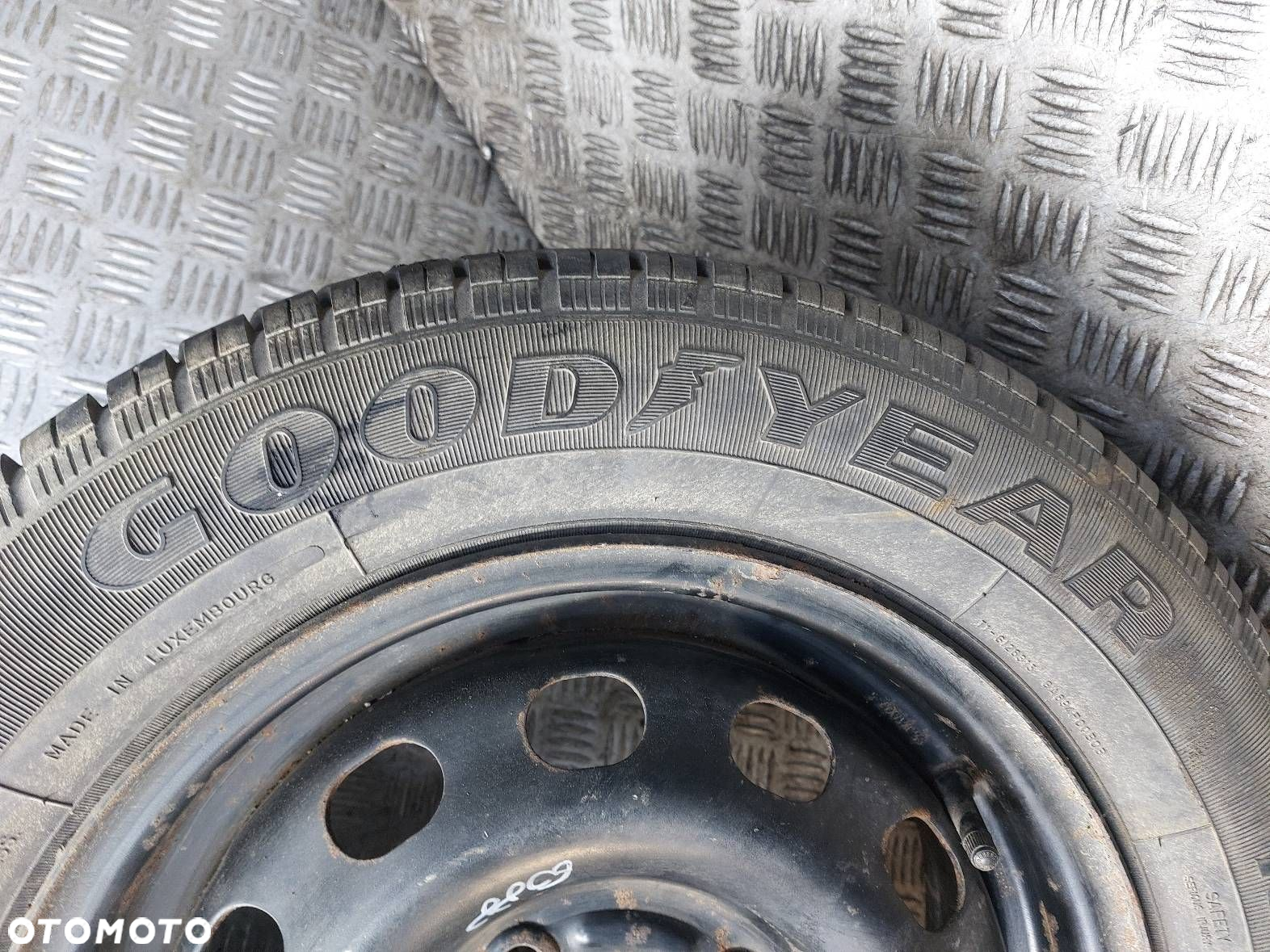 KOŁO FELGA OPONA ZAPAS 4X108 5,5Jx14 FI63,4 185/65R14 FORD FOCUS MK1 - 4
