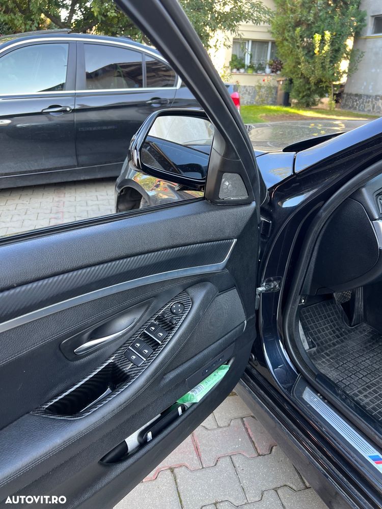 BMW Seria 5 520d Aut. - 9
