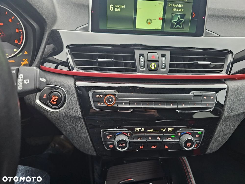 BMW X1 xDrive18d Sport Line - 20