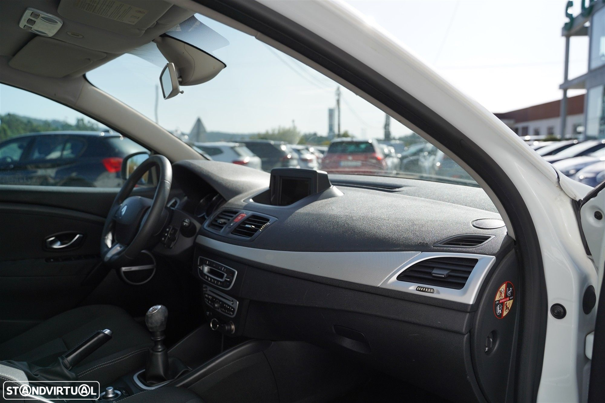 Renault Mégane 1.5 dCi Dynamique S - 27