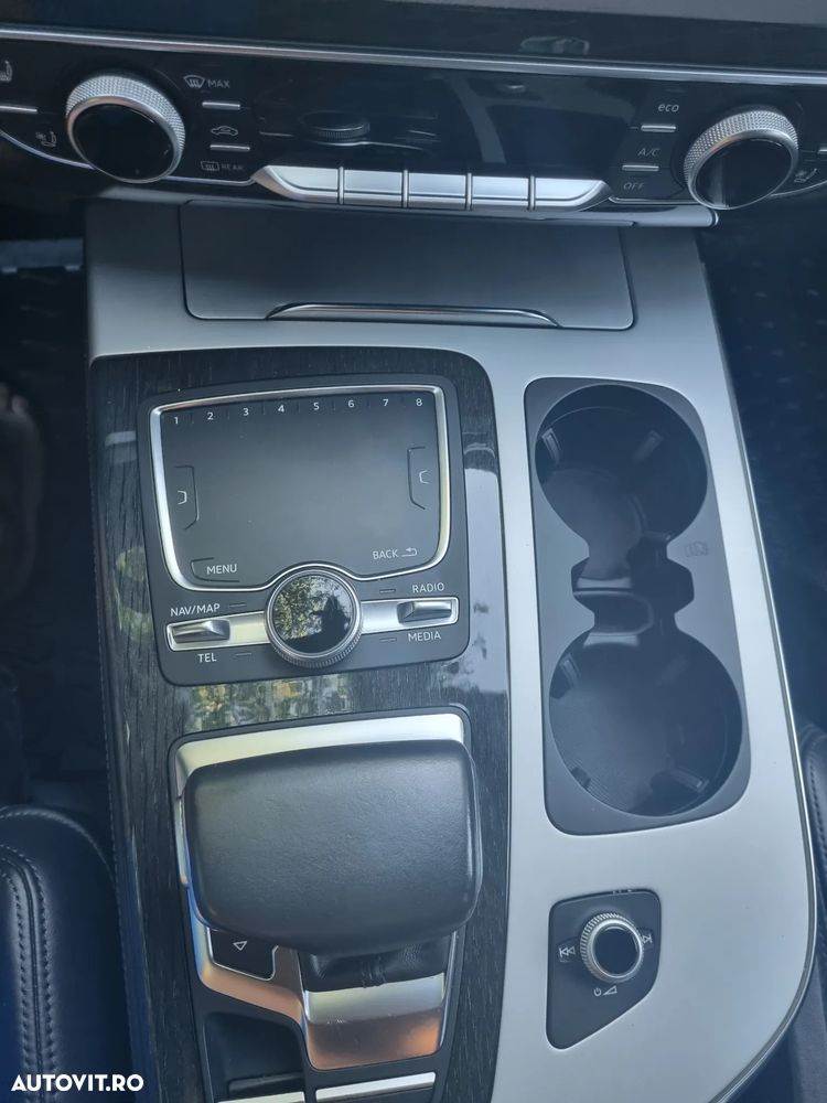 Audi Q7 - 14