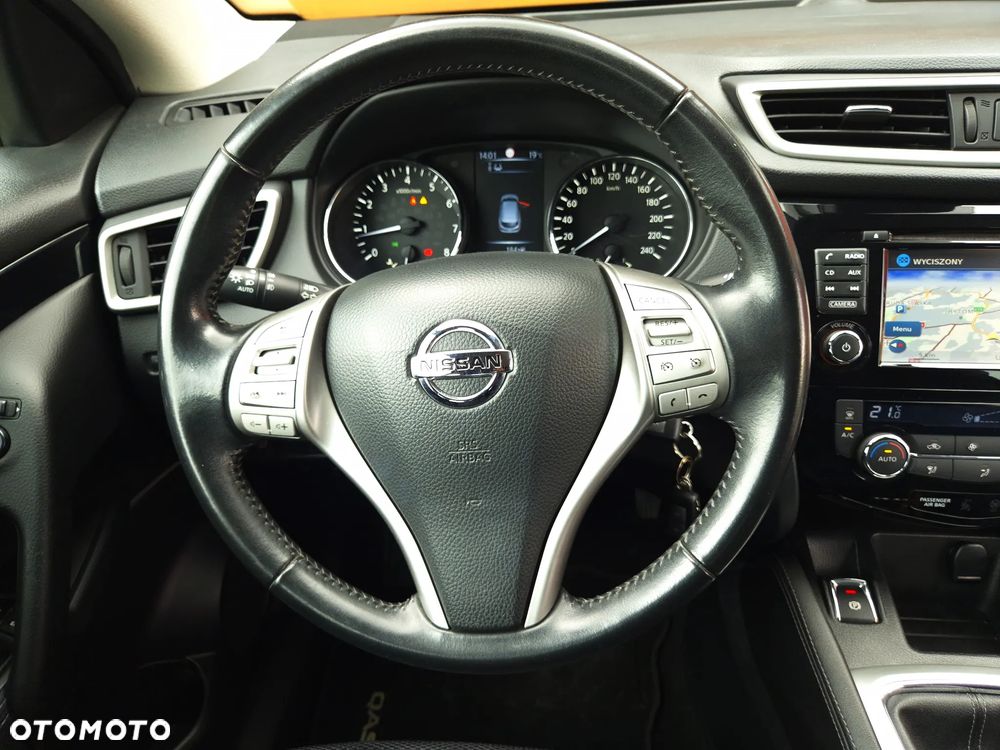 Nissan Qashqai - 22