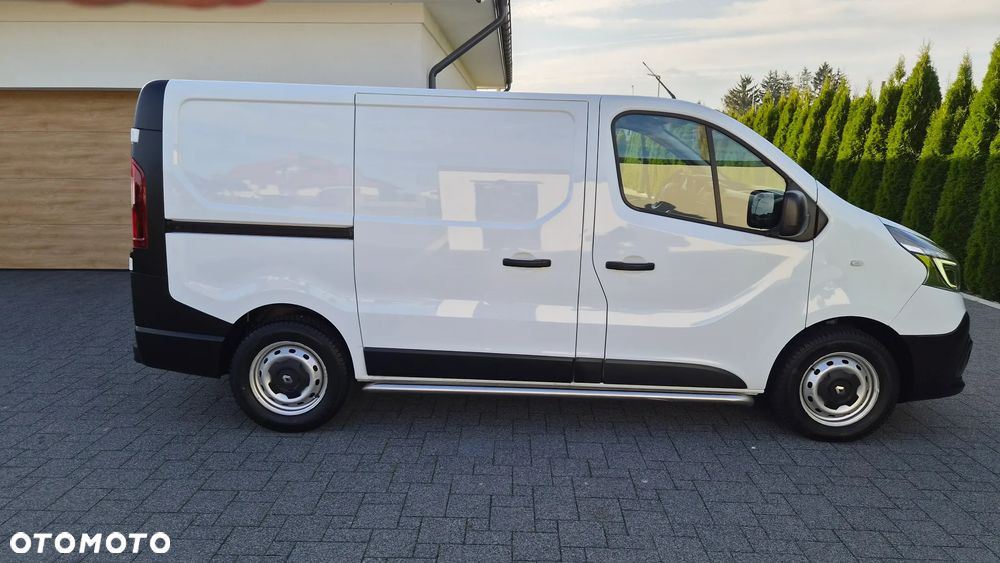 Renault Trafic - 26