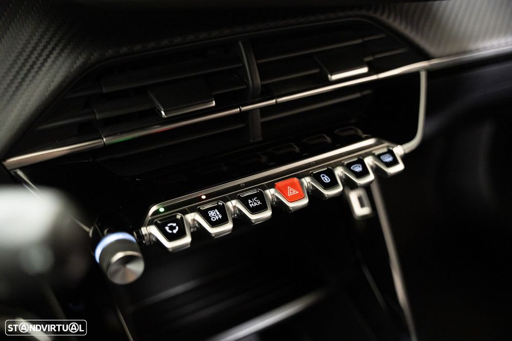 Peugeot 2008 1.2 PureTech Active Pack - 11