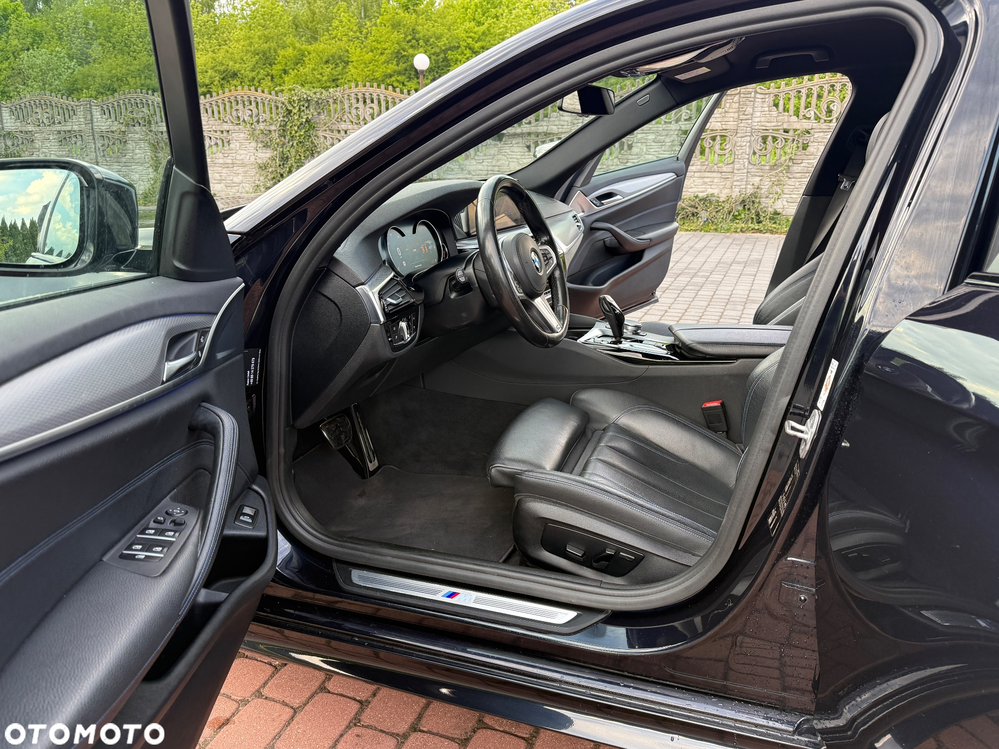 BMW Seria 5 520d Touring M Sport Edition - 20