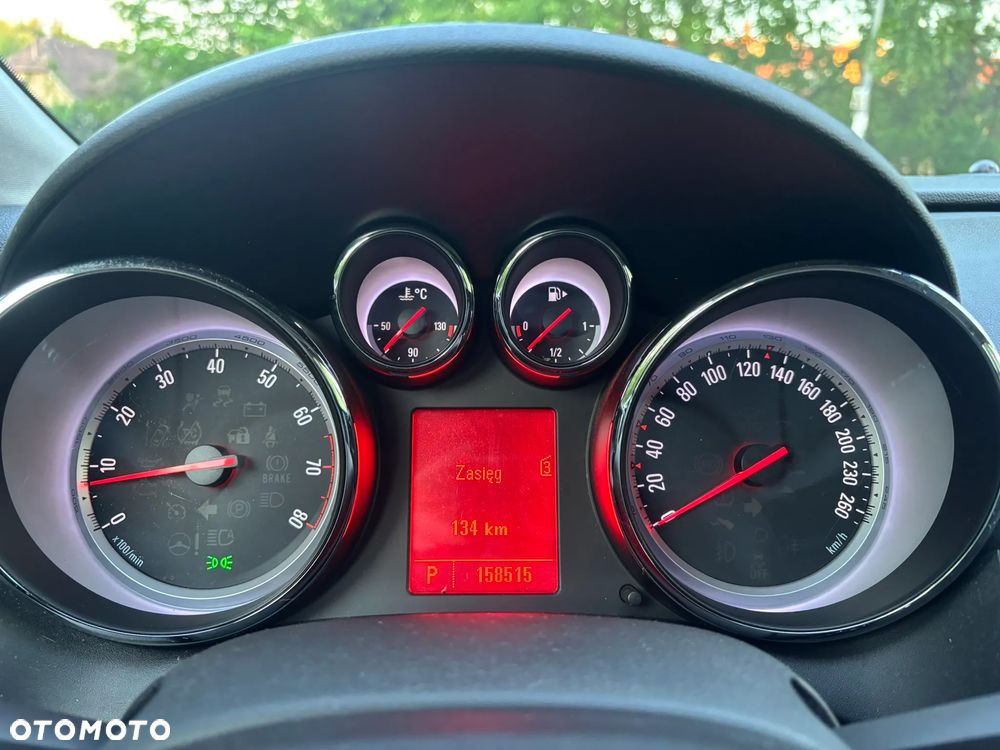 Opel Astra 1.6 Automatik Color Edition - 10