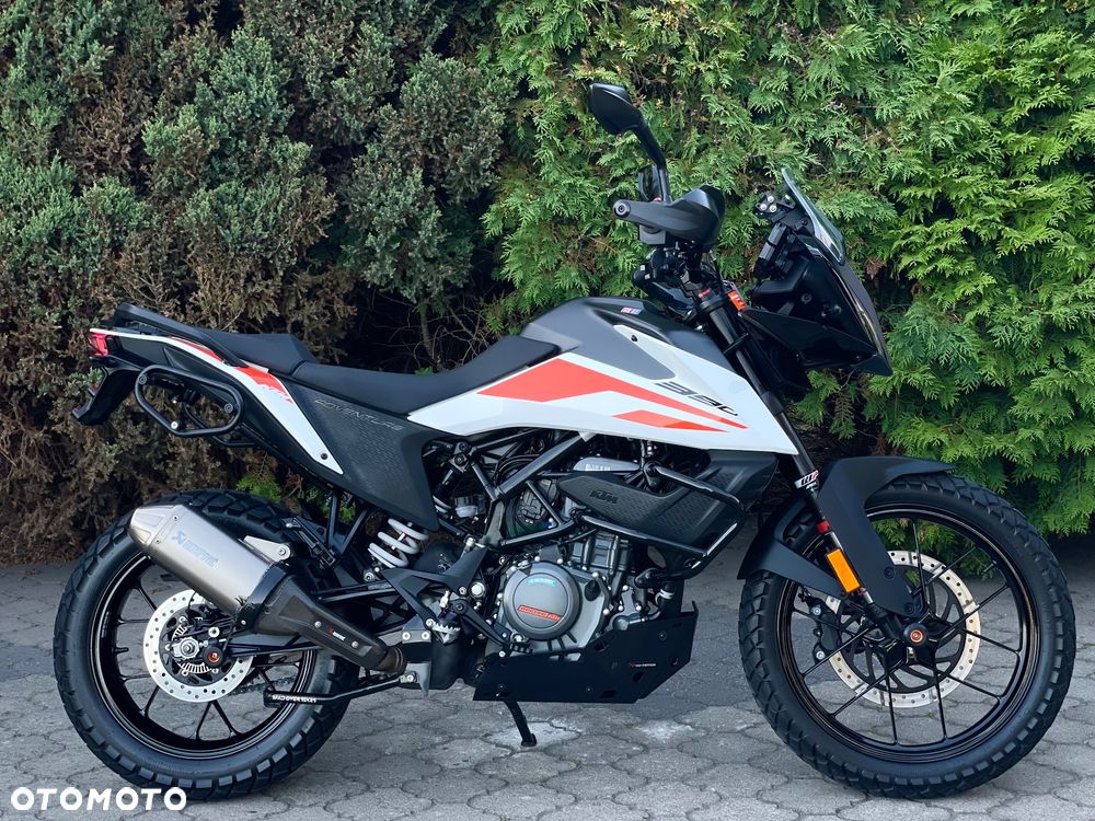 KTM Adventure - 2