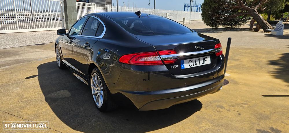 Jaguar XF 2.2 D Premium Luxury - 1