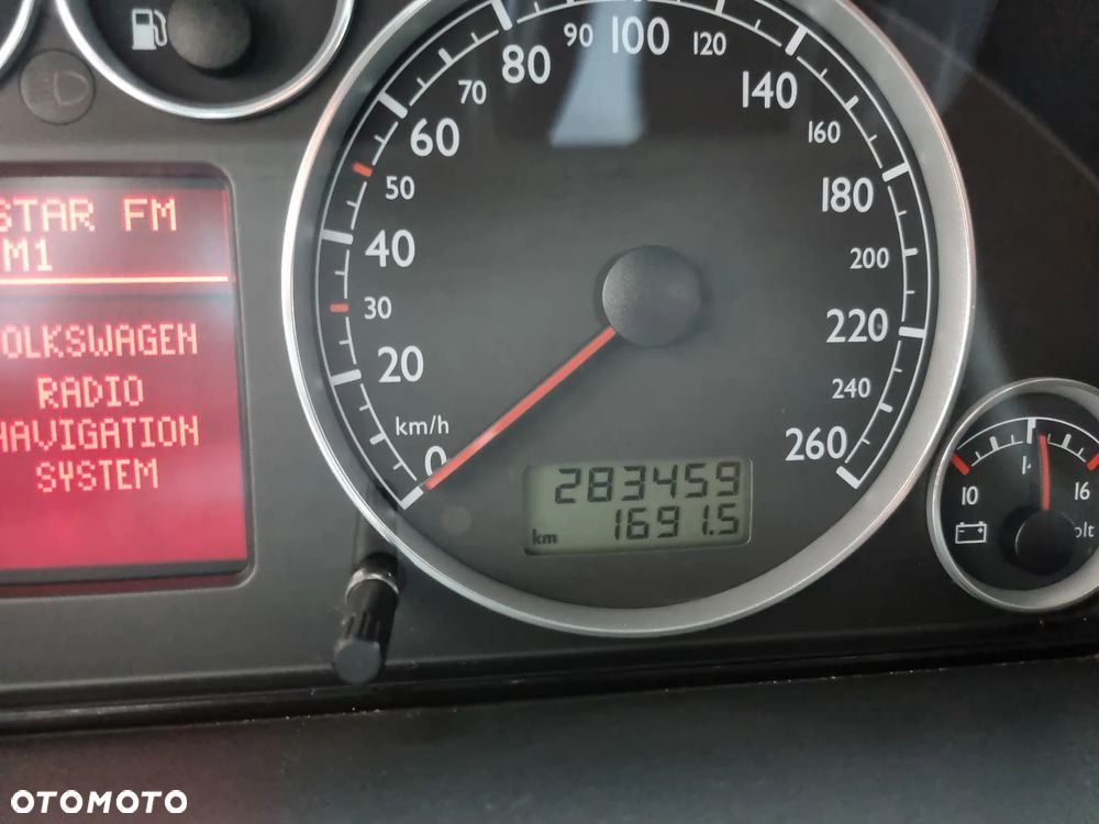 Volkswagen Sharan 2.0 TDI DPF Trendline - 20