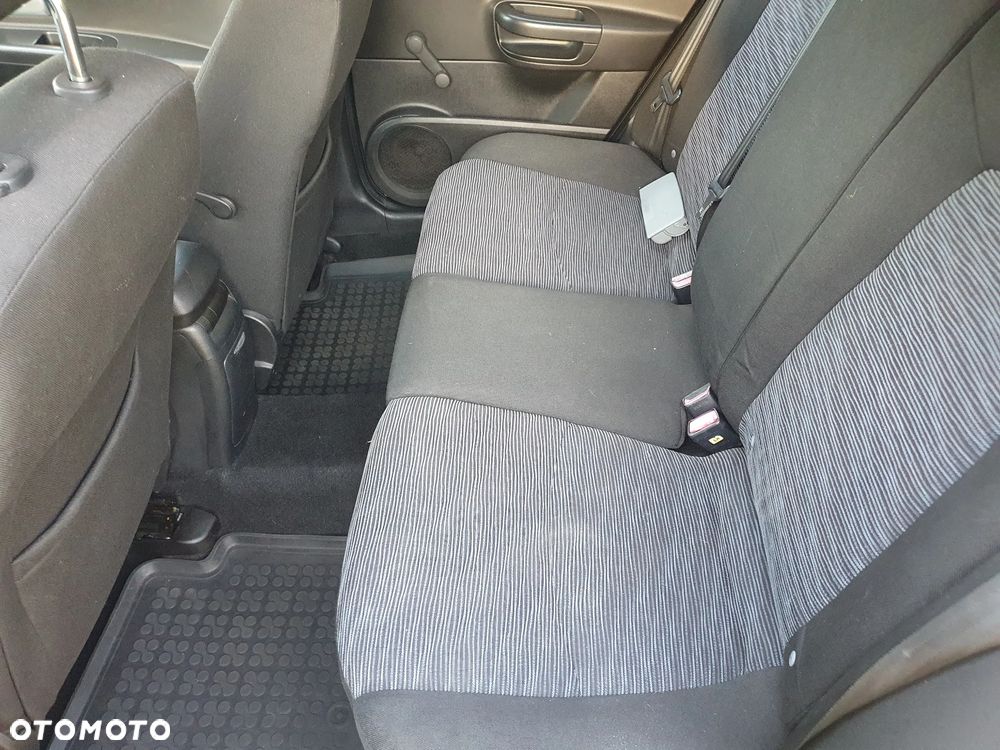 Kia Ceed 1.6 CRDi LX - 5