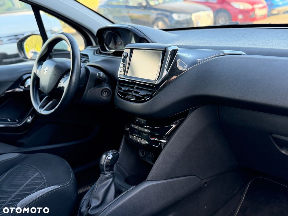 Peugeot 208 e-HDi FAP 92 Stop&Start Allure - 13
