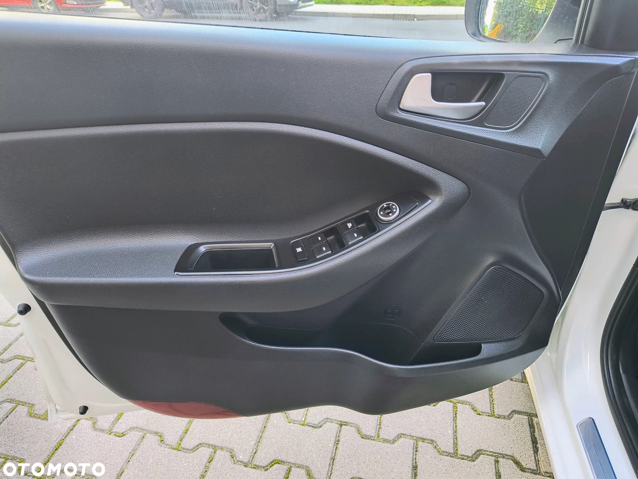 Hyundai i20 1.0 T-GDi Comfort DCT - 10