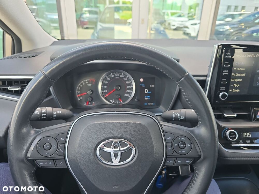 Toyota Corolla 1.5 Comfort - 18