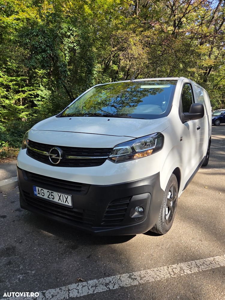 Opel Vivaro - 1