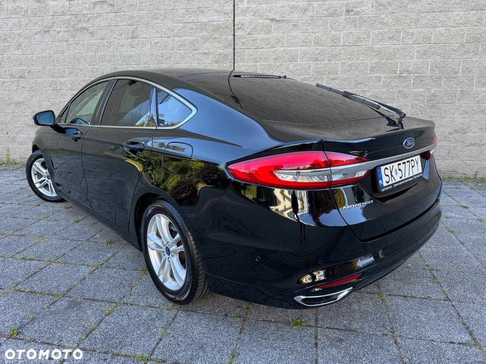 Ford Mondeo 2.0 EcoBlue Titanium - 4