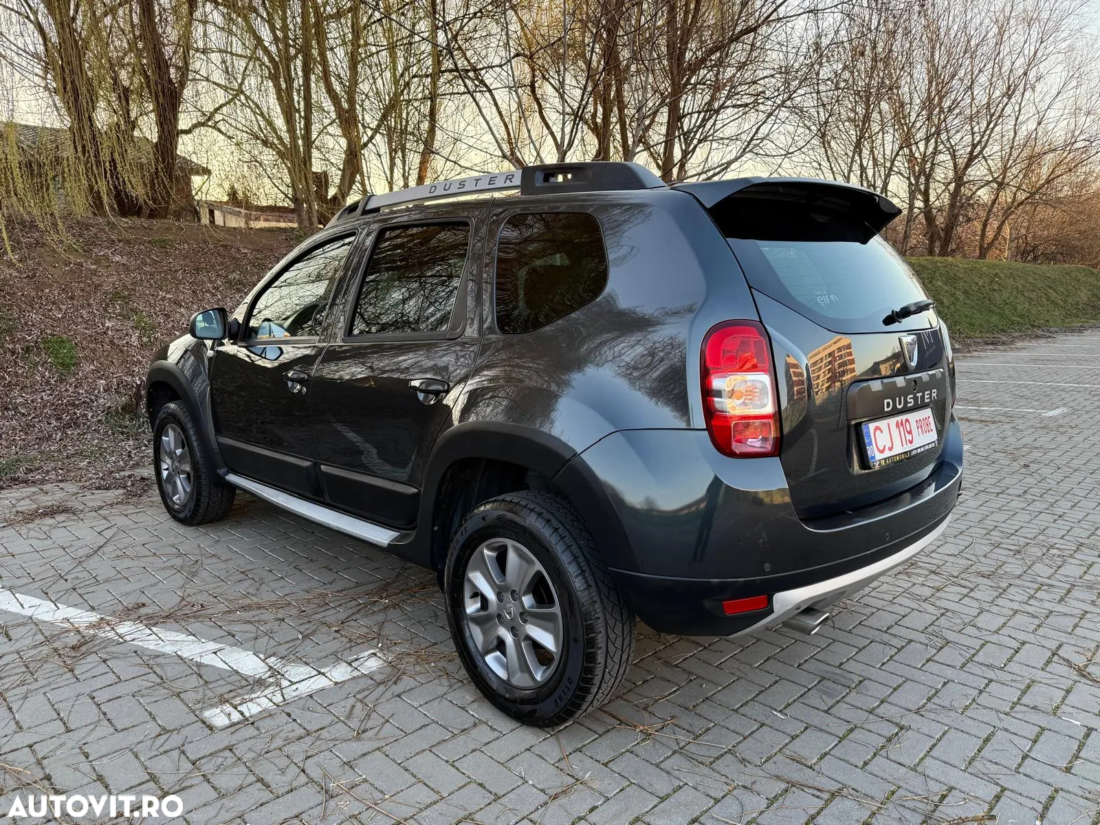 Dacia Duster 1.5 dCi 4x4 Laureate - 5