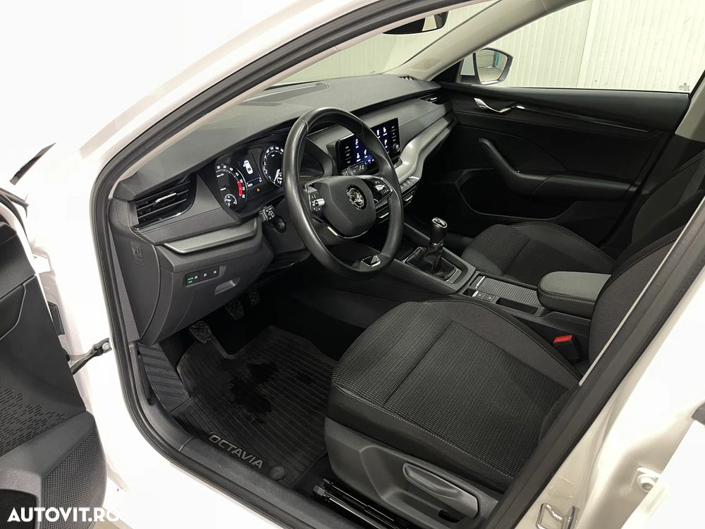 Skoda Octavia 2.0 TDI Ambition - 5