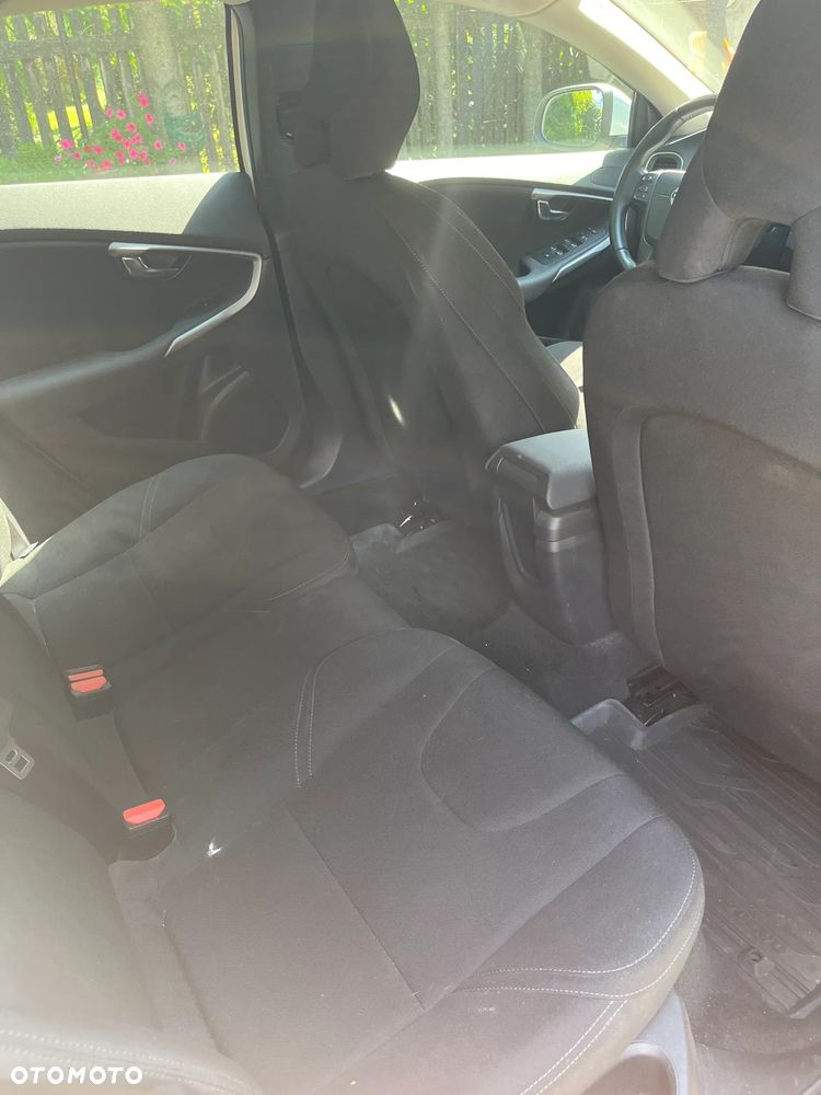 Volvo V40 - 14