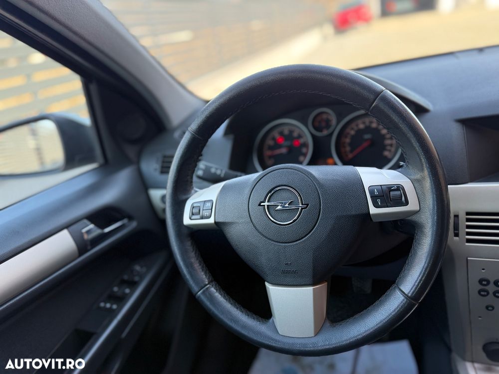 Opel Astra Caravan 1.6 16V Comfort - 10