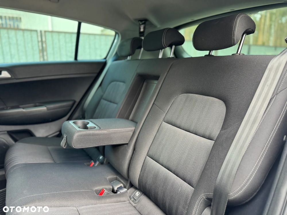 Kia Sportage 1.6 T-GDI L Business Line 4WD - 28