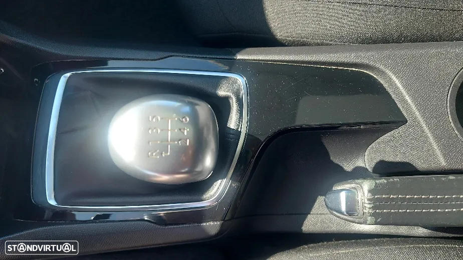 Peugeot 308 SW e-HDi 115 Stop & Start Allure - 8