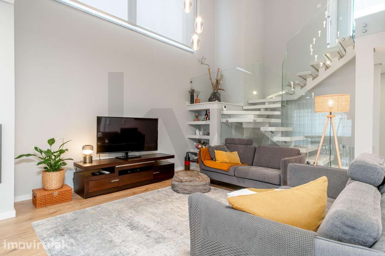Moradia T4 Moderna em Palhais – Conforto, Tecnologia e Qualidade de Vi - Grande imagem: 5/51