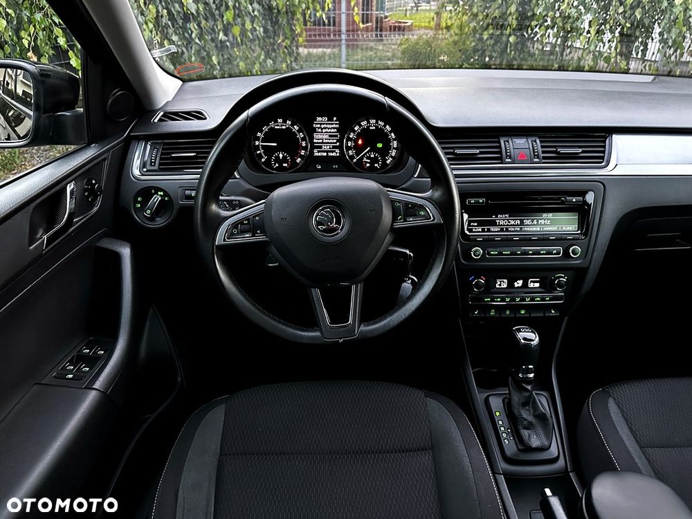 Skoda RAPID 1.6 TDI DSG Drive - 23