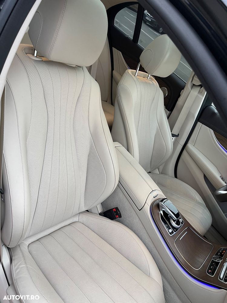 Mercedes-Benz E 220 d 4MATIC Aut. - 13