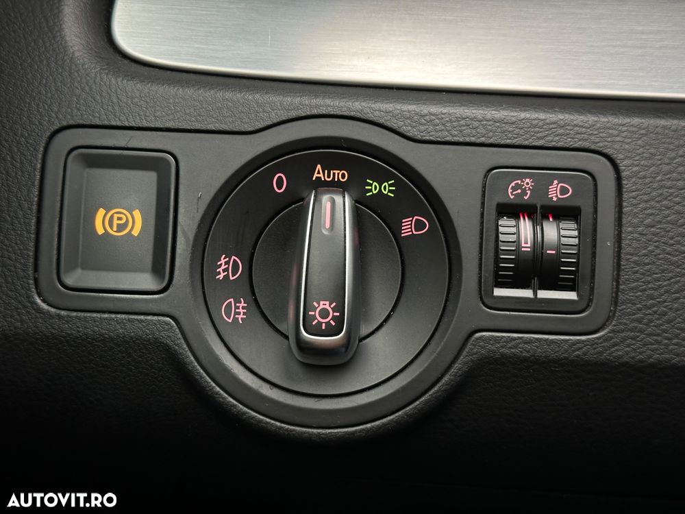 Volkswagen Passat 2.0 TDI Highline - 27